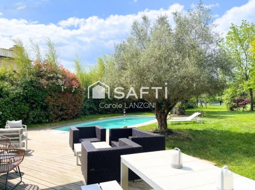 Photo 1 - Maison à BRUZ