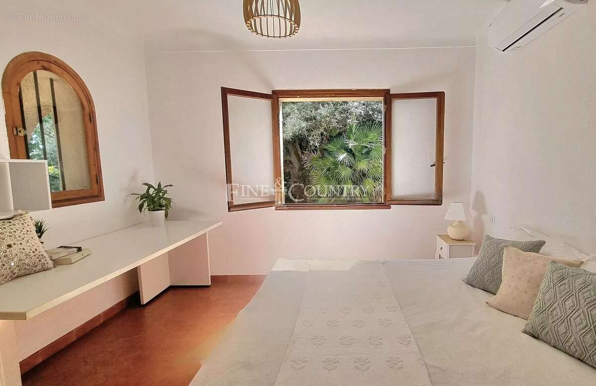 Maison à MONTAUROUX