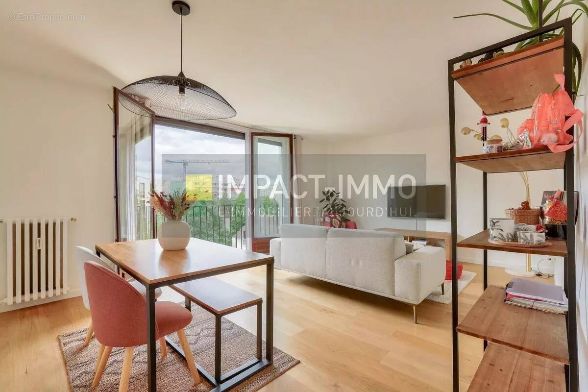 Appartement à ASNIERES-SUR-SEINE