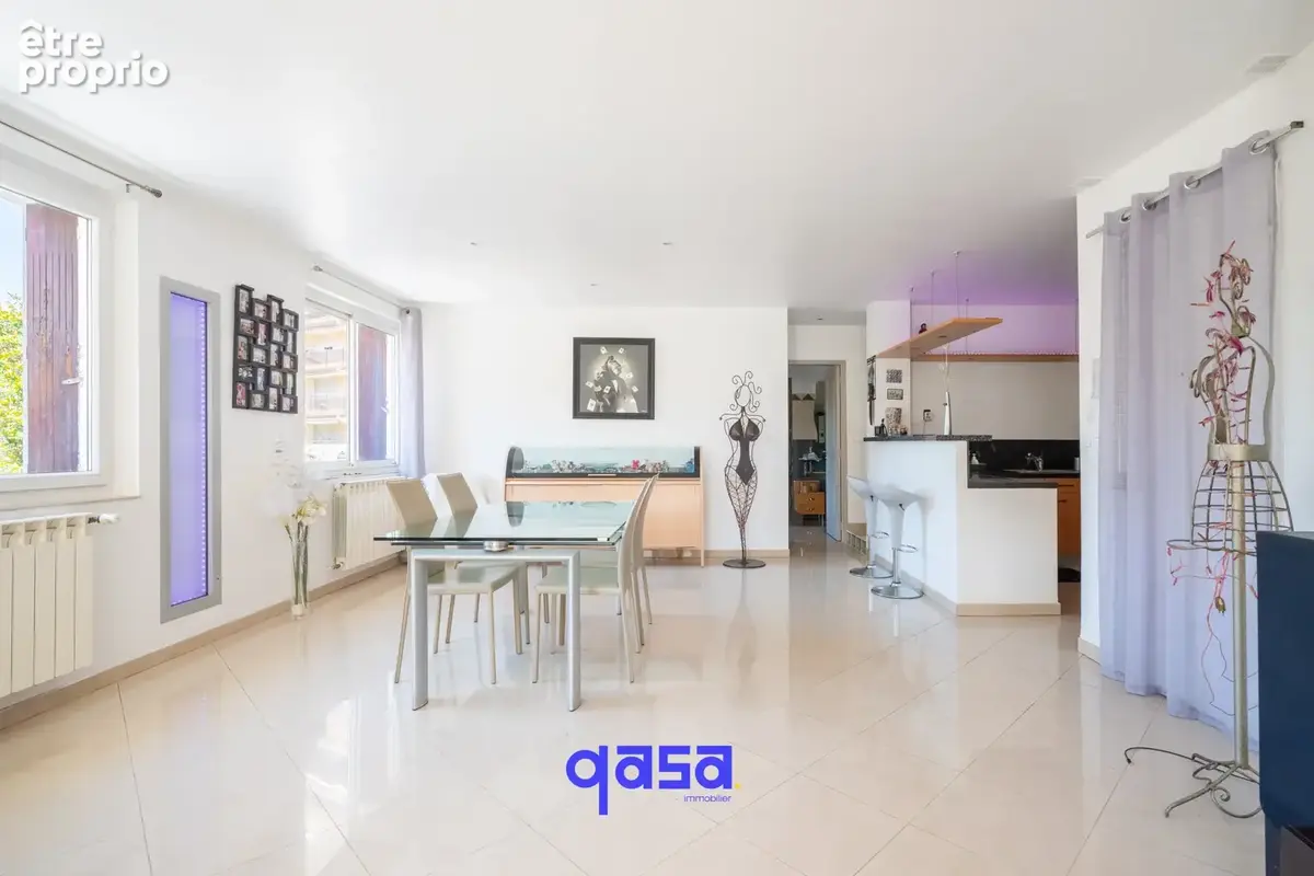 Grand T3 Endoume / Saint-Victor 84m2 - photo 5