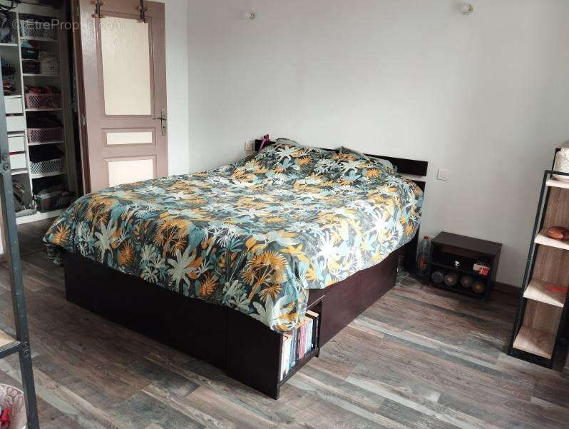 Maison à COULONGES-SUR-L&#039;AUTIZE