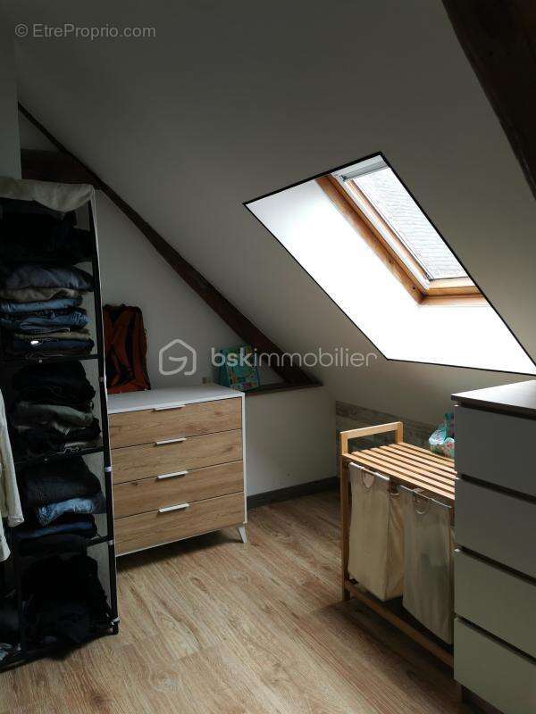 Maison à PONT-SUR-YONNE