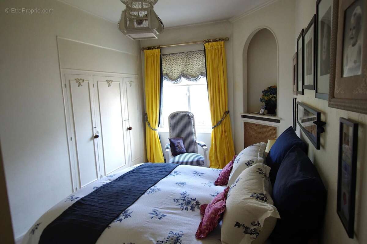 Appartement à FRESNES