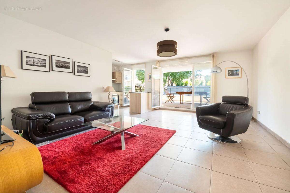 Appartement à MARSEILLE-9E