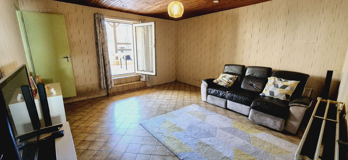 Maison à NORROY-LE-SEC