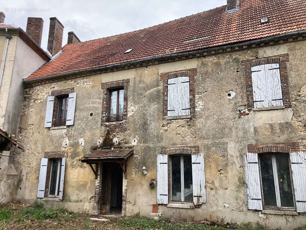 Maison à RIGNY-LE-FERRON