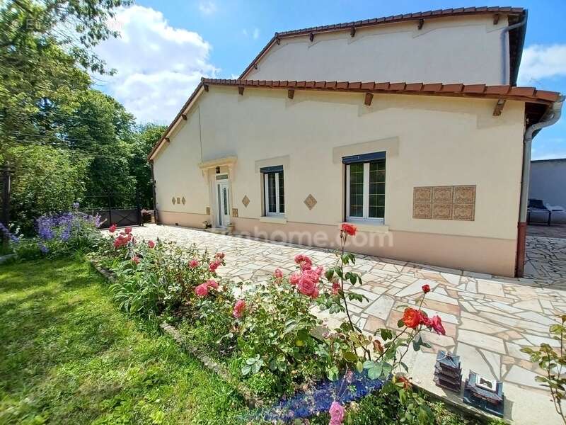 Maison à CONSENVOYE