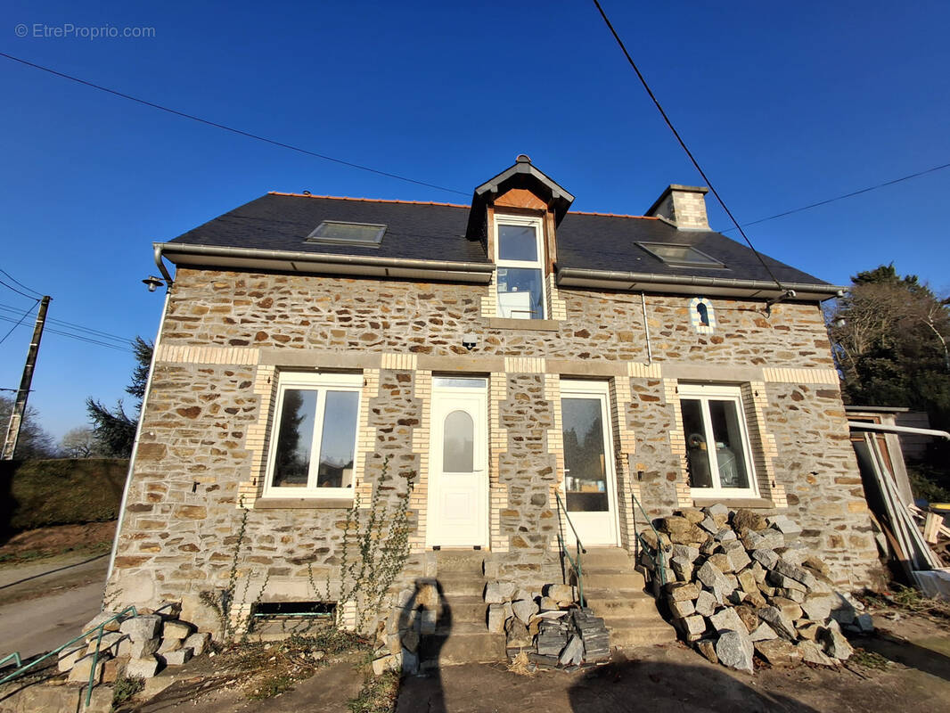 Maison à LA CHAPELLE-JANSON
