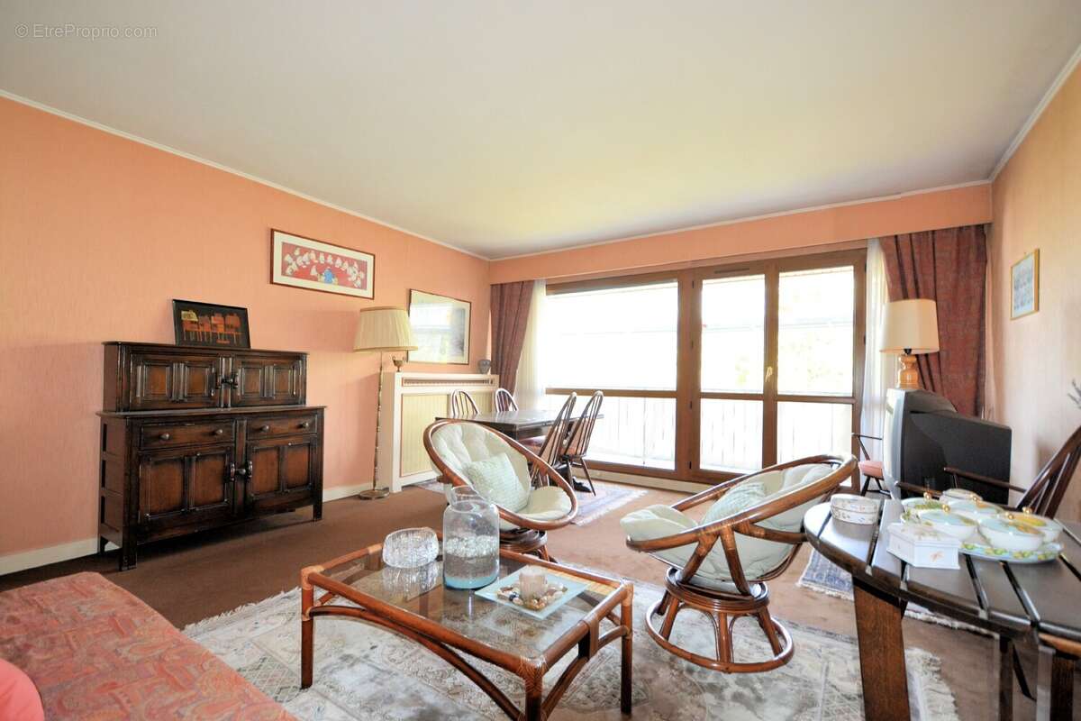 Appartement 71 m² à Saint-Maur-Des-Fosses  - photo 3