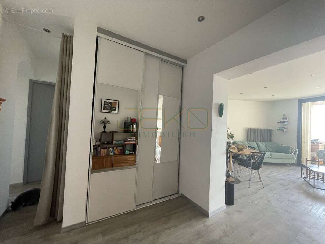 Appartement à NIMES