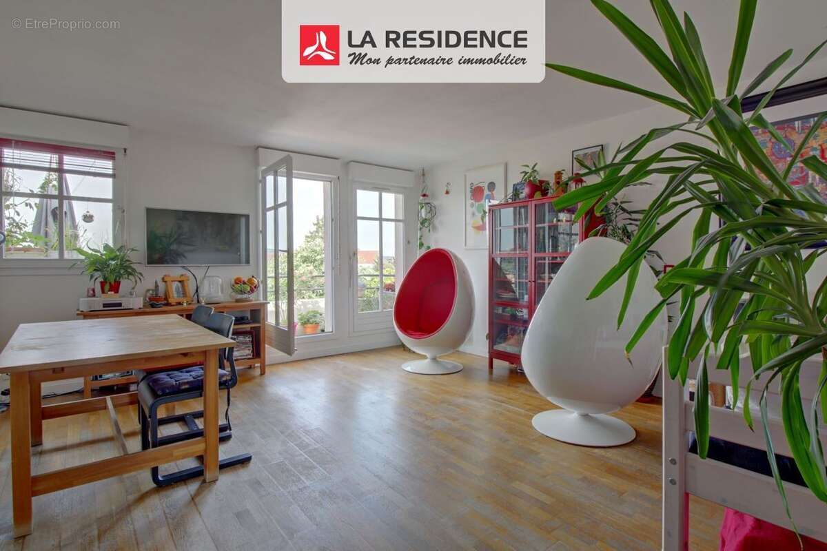 Appartement à CARRIERES-SOUS-POISSY