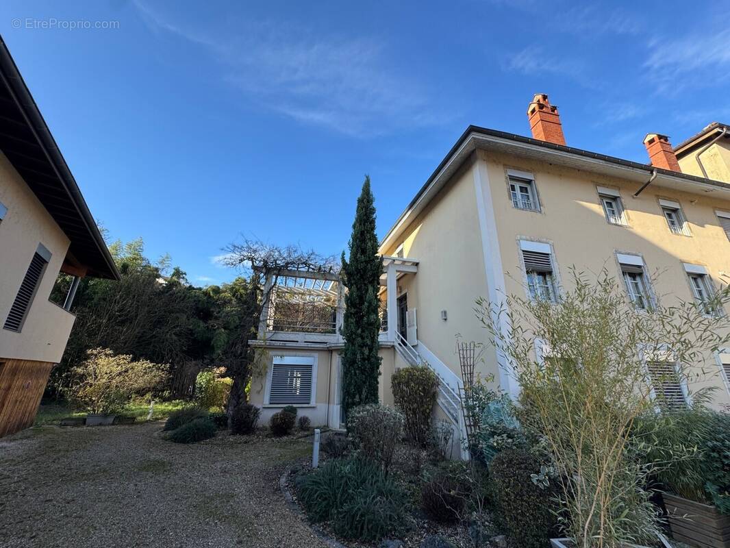Appartement à BOURG-EN-BRESSE