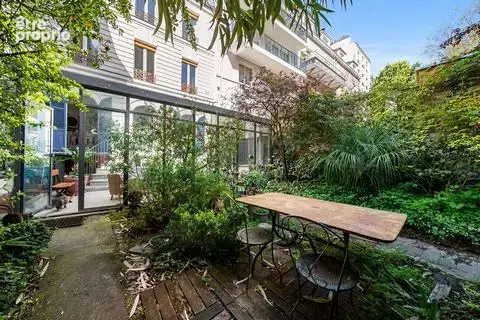 Maison à PARIS-18E