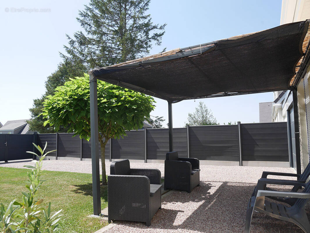 Maison à HOUPPEVILLE