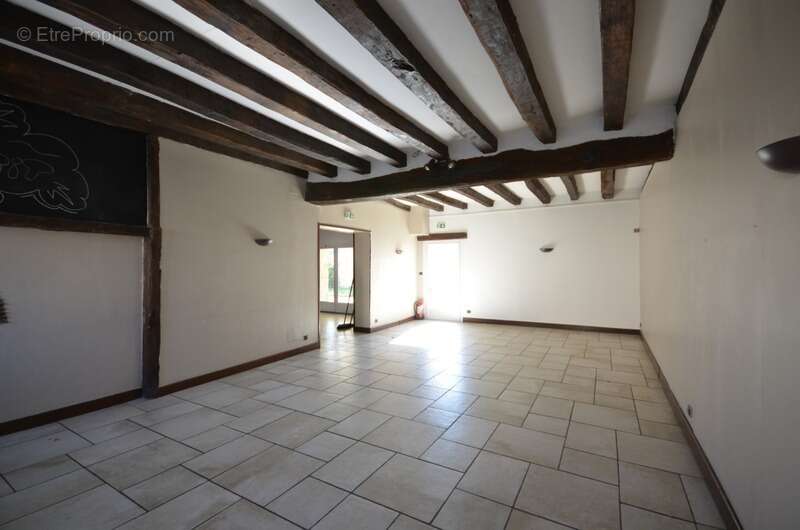 Appartement à ROMENY-SUR-MARNE