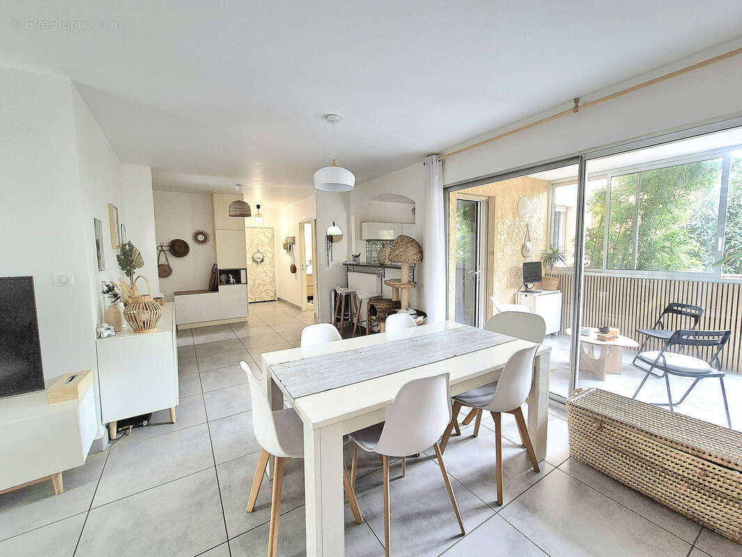 Appartement à LE PRADET