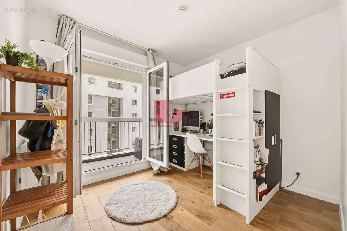 Appartement à ISSY-LES-MOULINEAUX