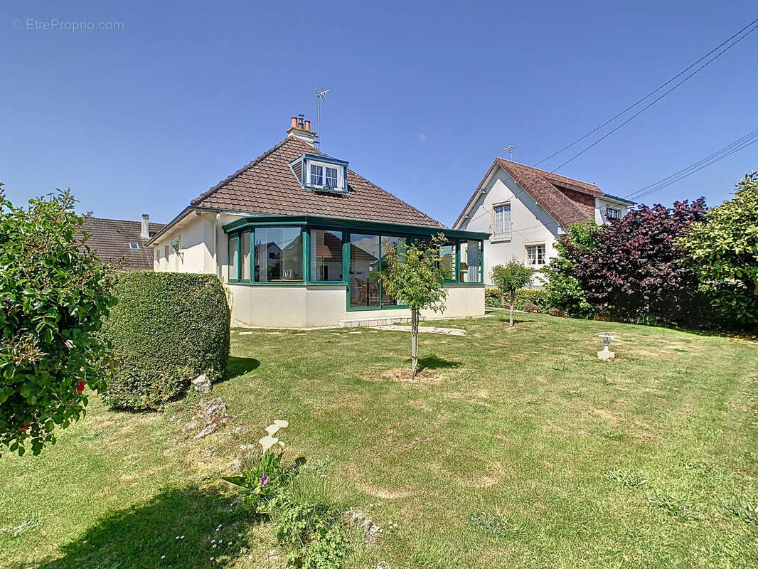 Maison à ISIGNY-SUR-MER