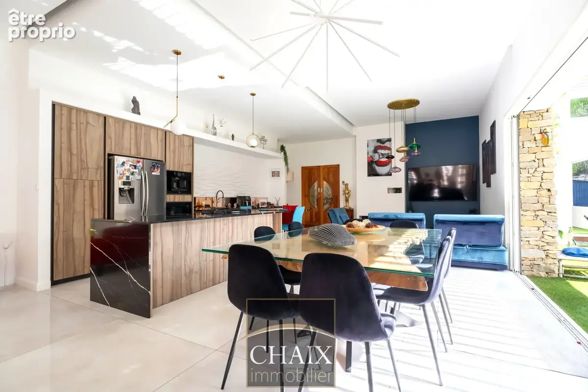 13600 LA CIOTAT - Villa contemporaine haut de gamme avecaccès plage privée - photo 18