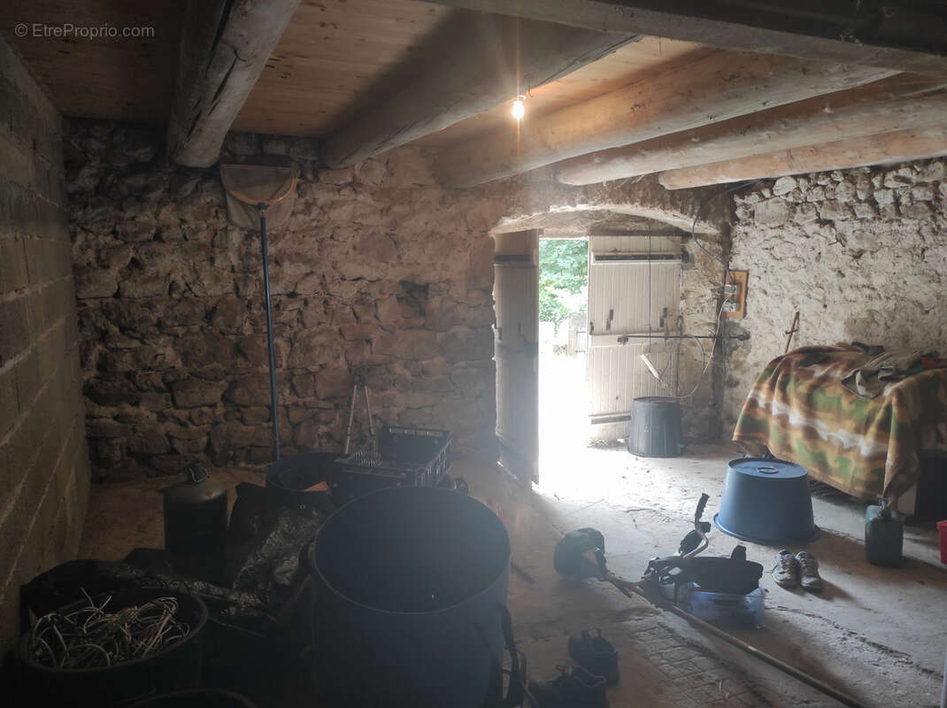 Ancienne ferme en pierres rénovée - photo 14