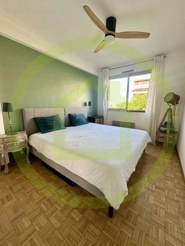 Appartement à MARSEILLE-9E