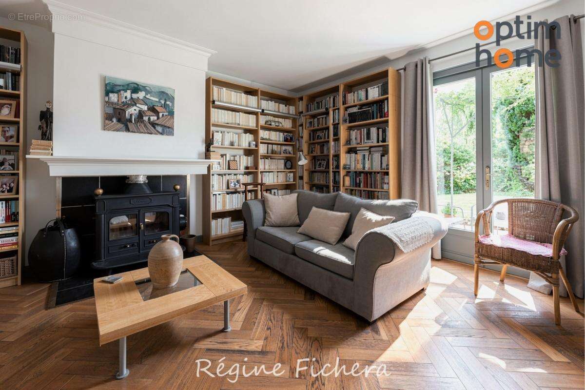 Puyloubier — Maison d'architecte au pied de la montagne Sainte-Victoire - photo 7