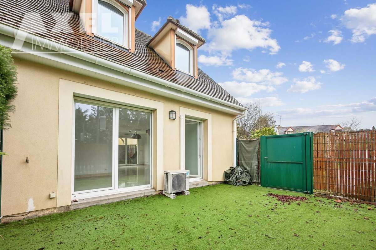 Appartement à BOIS-D'ARCY