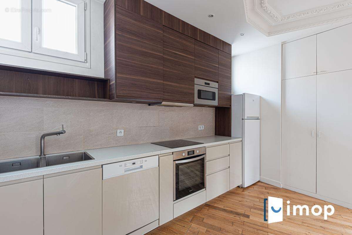 Appartement à PARIS-12E