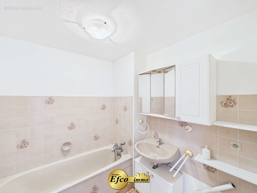 OPPORTUNITÉ ! Appartement T3 coeur de ville ! - photo 9