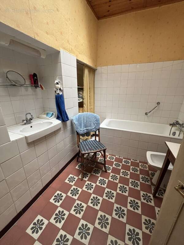 Maison 146 m² à Die  - photo 4