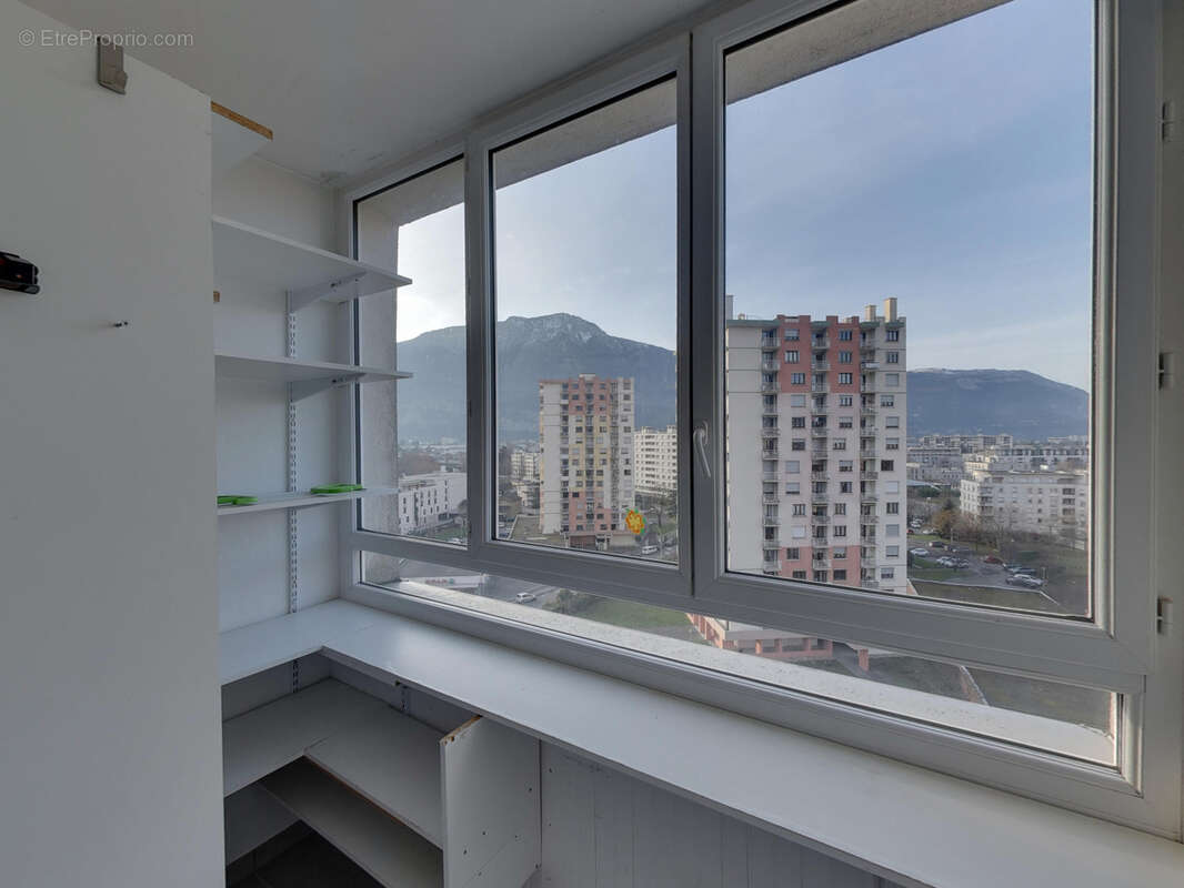 Appartement à ECHIROLLES