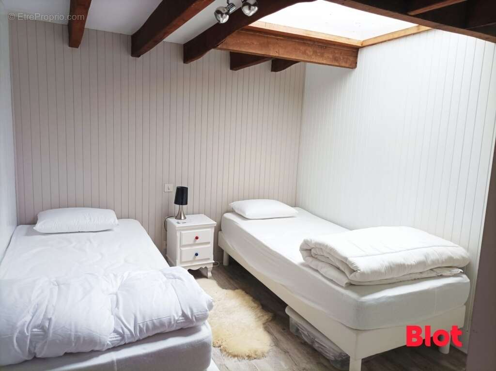 Maison à VAL-D&#039;IZE