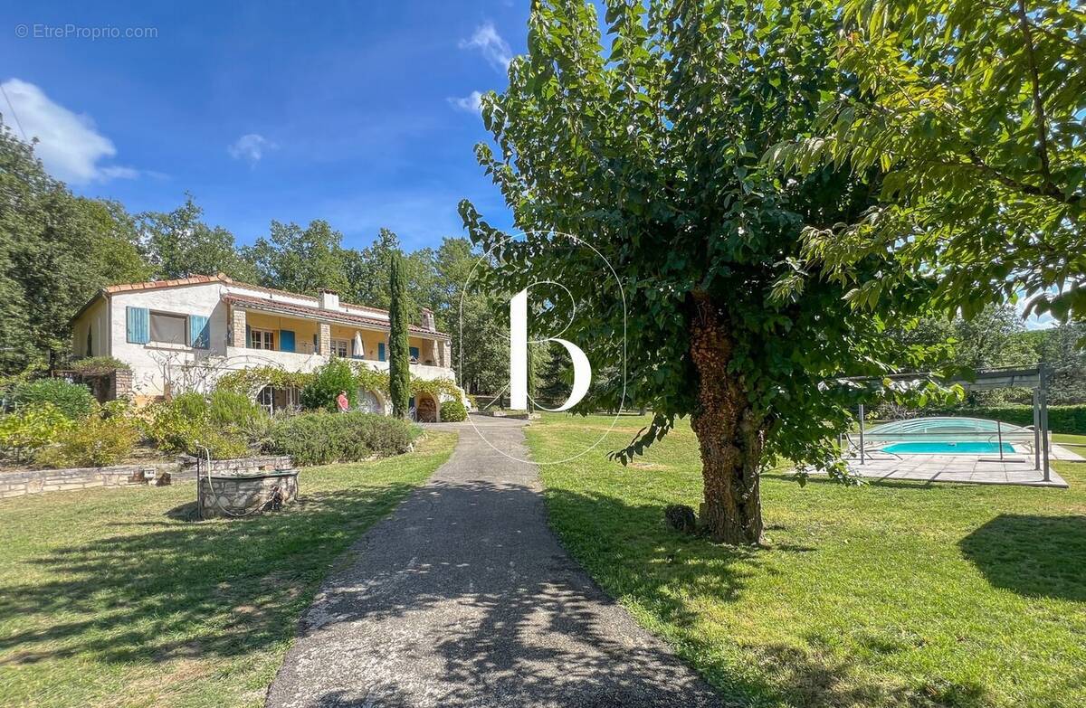 Maison à BARJAC