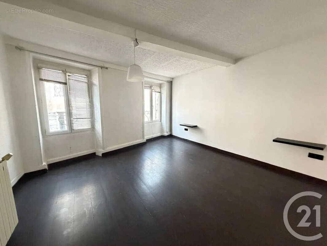Appartement 143 m² à Annonay  - photo 7