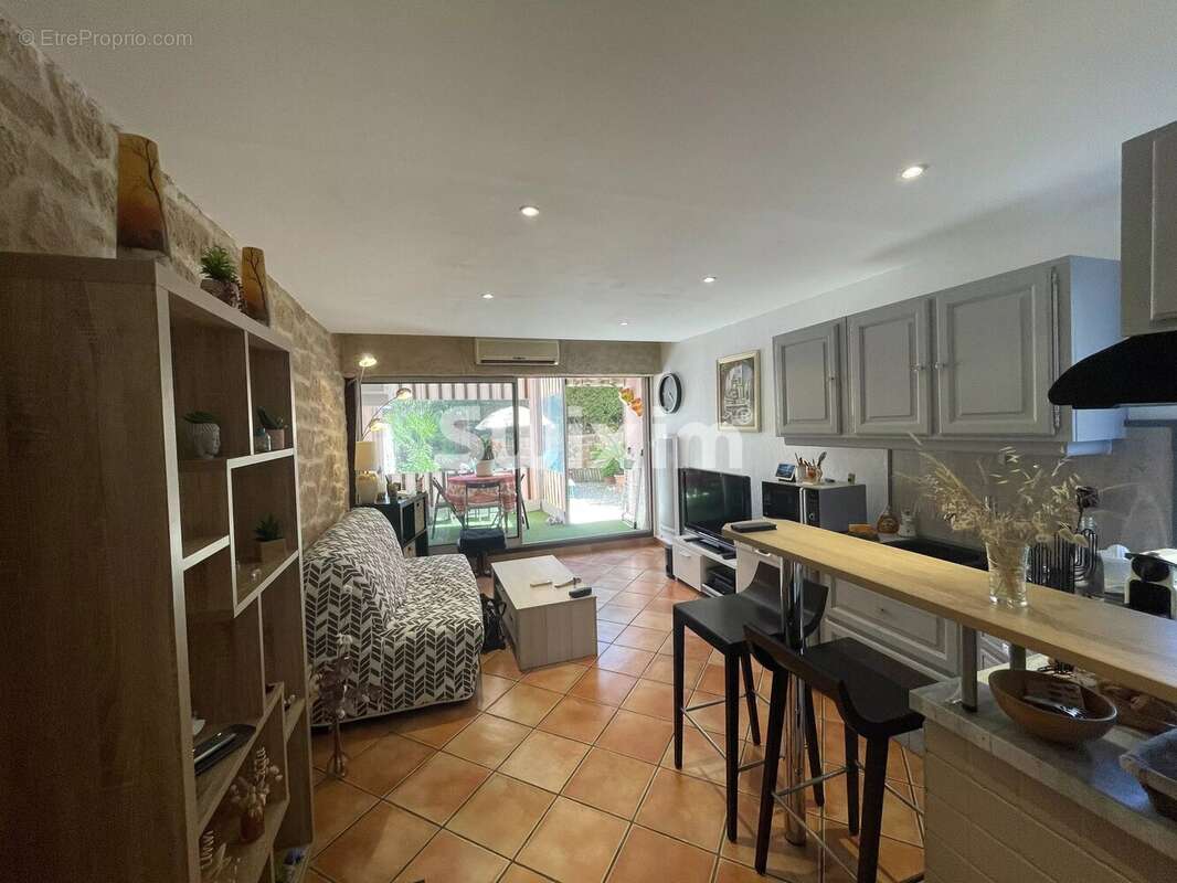 Appartement t2 avec jardin, piscine, parking - photo 4