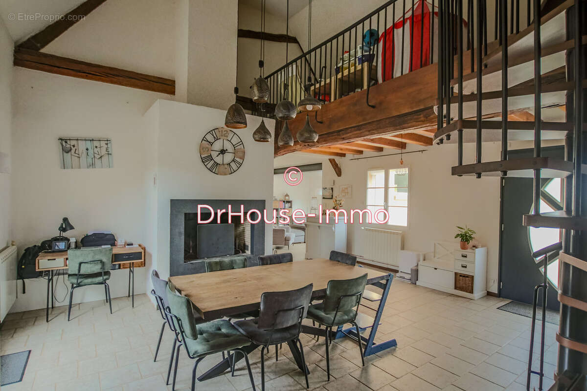 Maison à COURVILLE-SUR-EURE