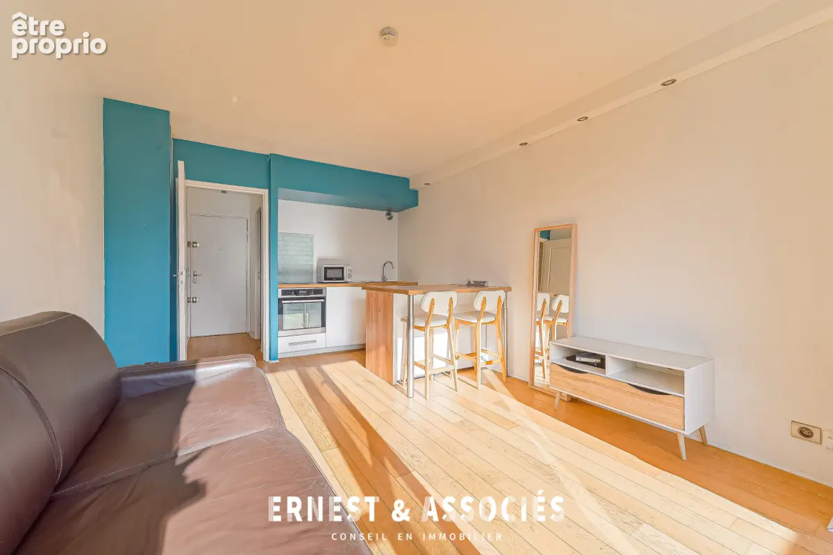 Appartement 1 pièce 25 m² à vendre à Paris-10e (75010) - photo 1