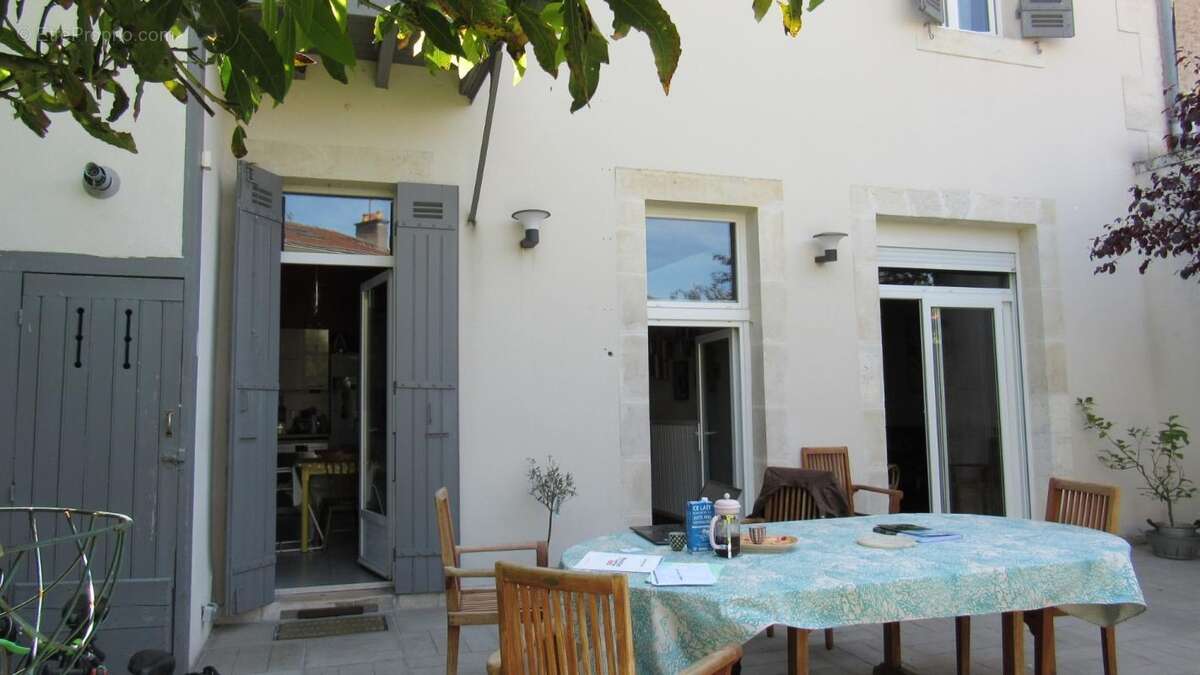 Grande maison bourgeoise centre ville Périgueux - photo 4