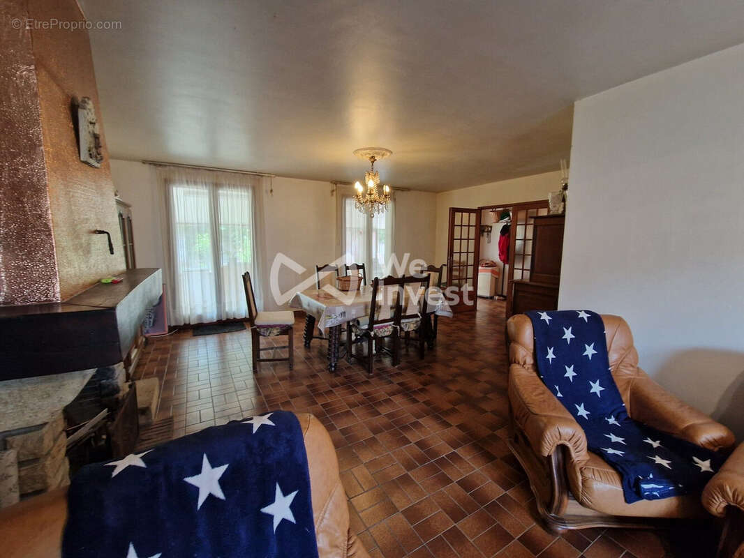 Maison à PERCENEIGE