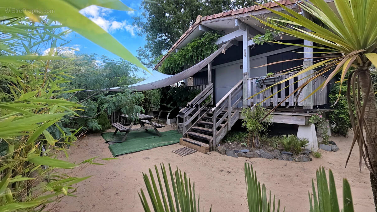 Maison à MOLIETS-ET-MAA