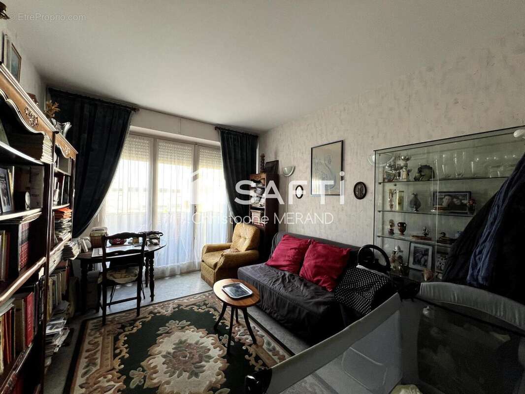 Photo 2 - Appartement à CHATELLERAULT