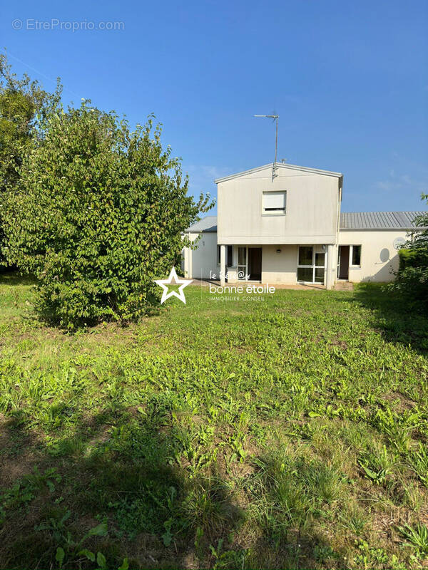 Maison à RICHEBOURG