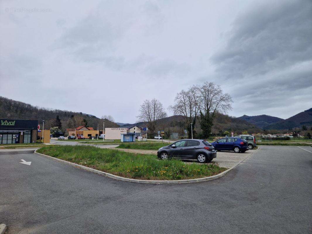 Terrain à SAINT-PAUL-DE-JARRAT