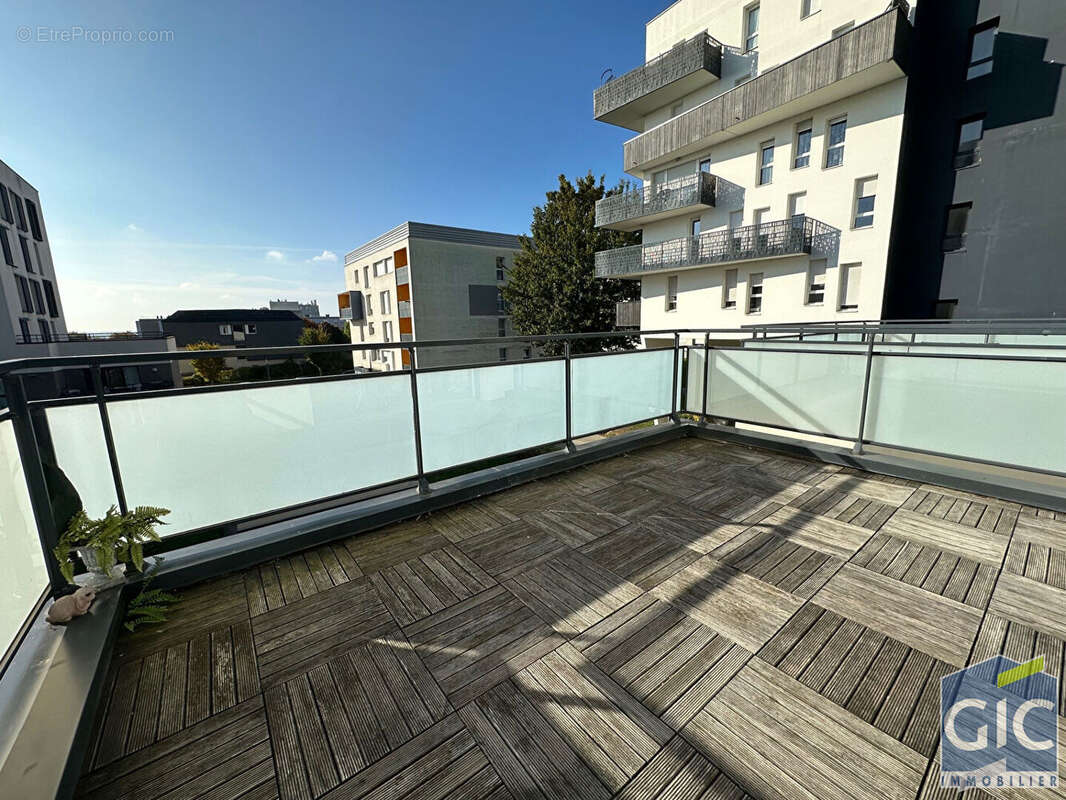 Appartement à HEROUVILLE-SAINT-CLAIR