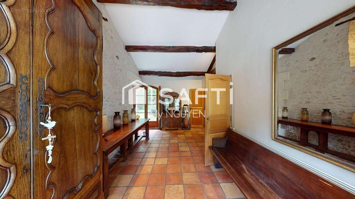 Photo 5 - Maison à BARBEZIEUX-SAINT-HILAIRE