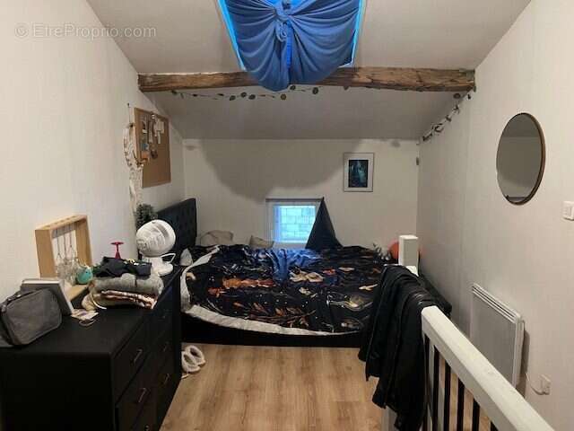 Maison à MONTLIEU-LA-GARDE