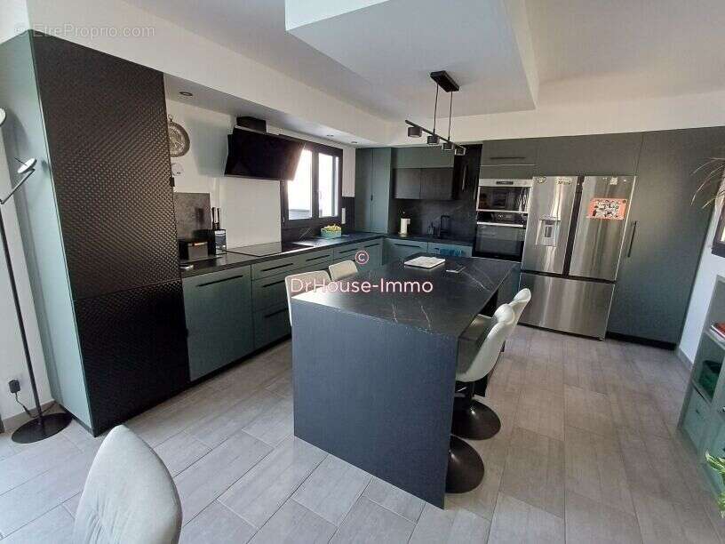 Maison 107 m² à Saint-Thibery  - photo 5