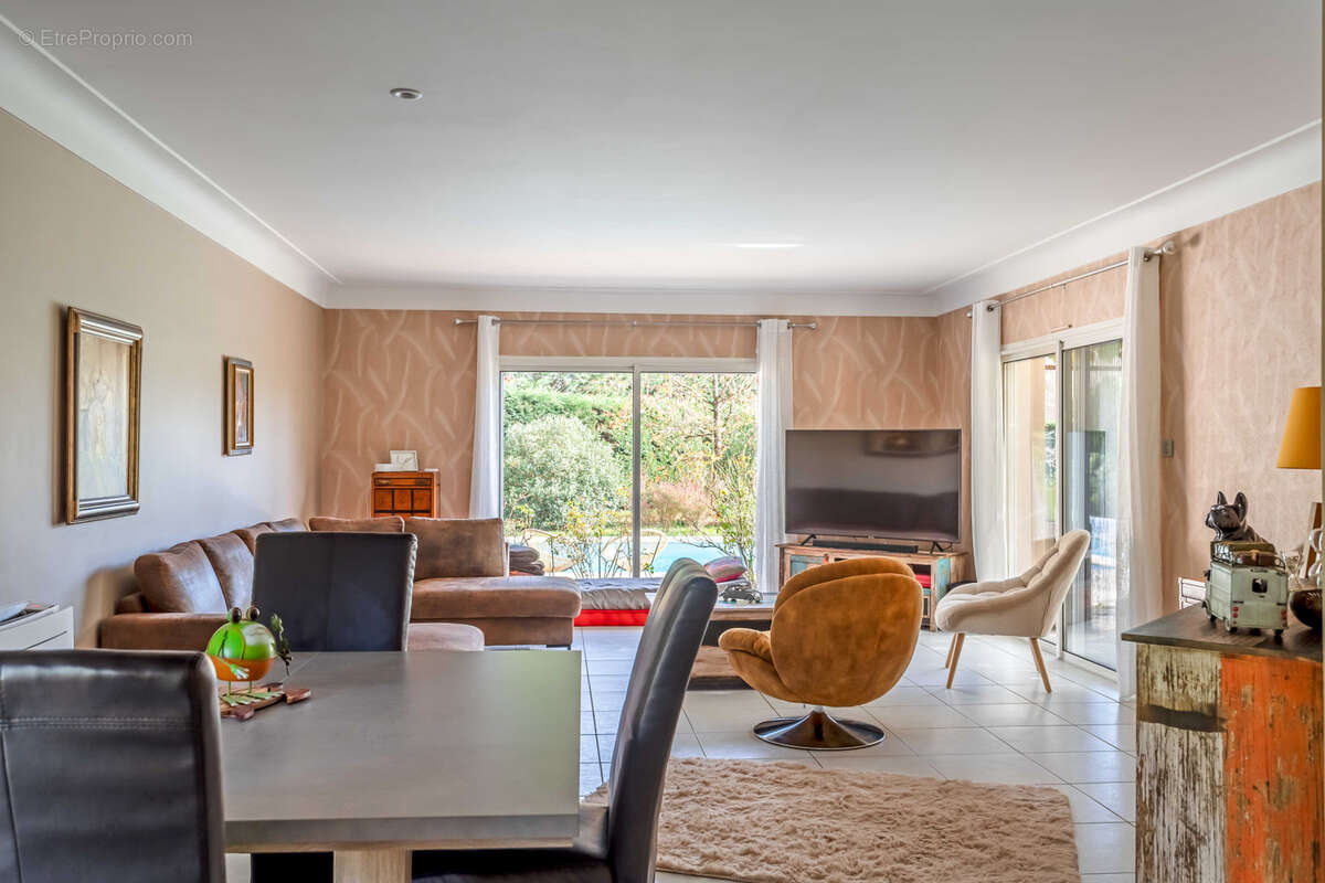 Maison à VILLENEUVE-SUR-LOT