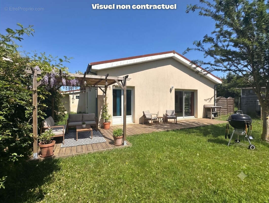 MAISON PLAIN-PIED,  151 m² Castine en plaine - photo 12