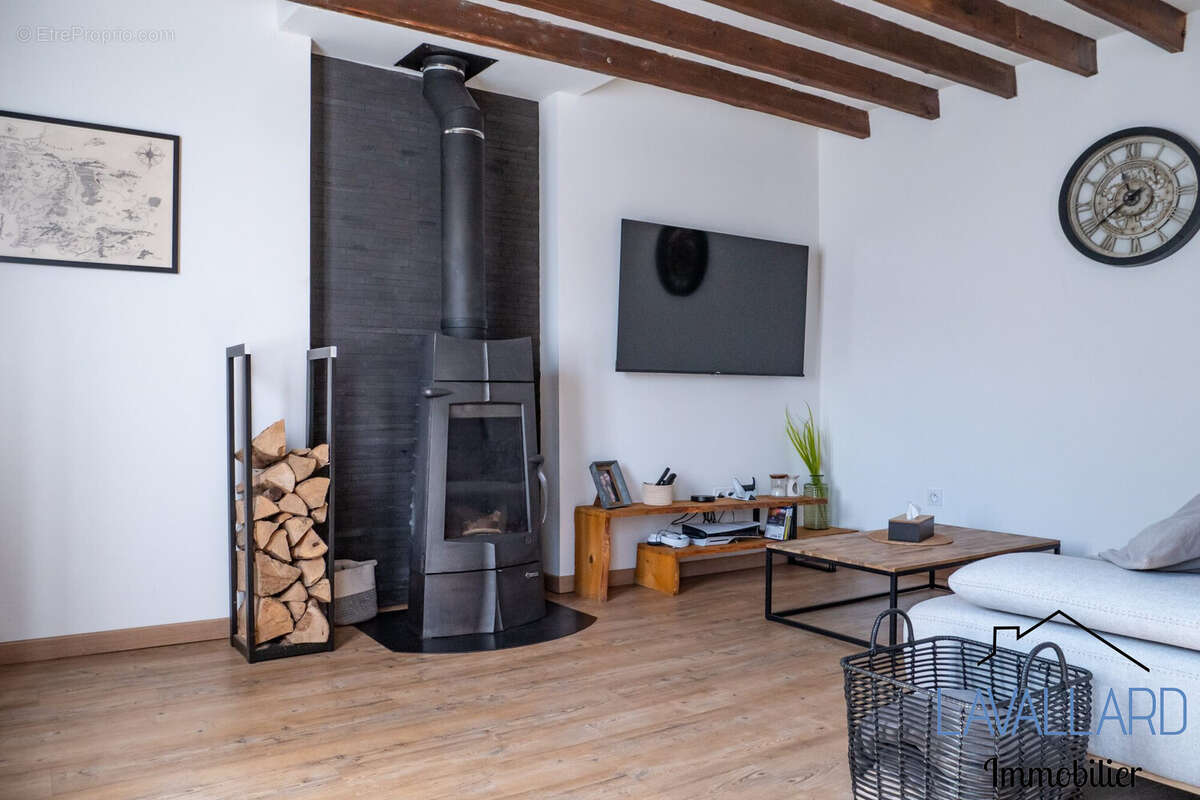 Maison 92 m² à Franvillers  - photo 2